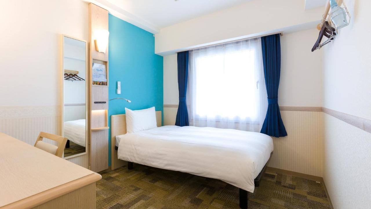 Toyoko Inn Kobe Sannomiya Eki Shiyakusho Mae Extérieur photo